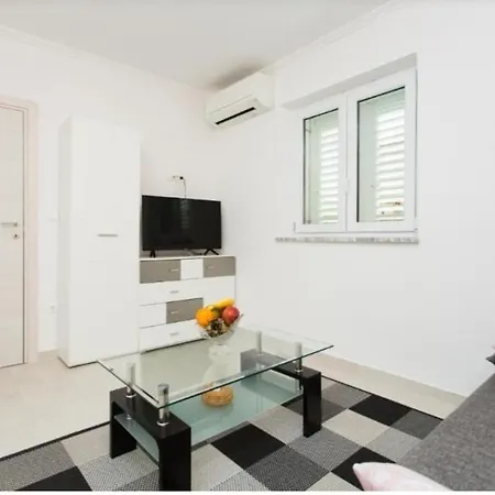 Apartment A&a Split